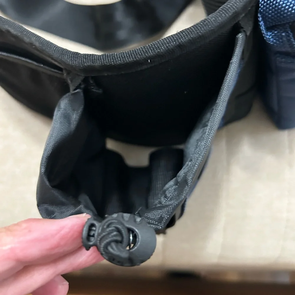 P.L.A.Y. Blue Explorer Pack (Dog Pouch) NWOT Never Used